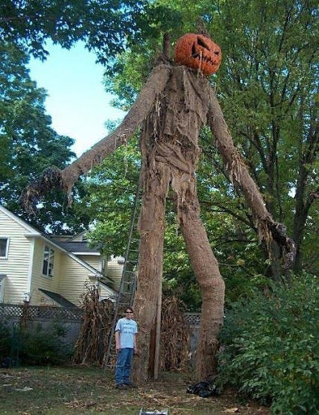 Strašidelné domy pripravené na Halloween