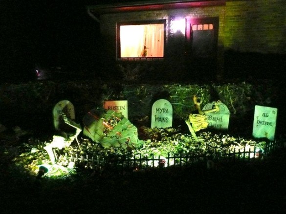 Strašidelné domy pripravené na Halloween